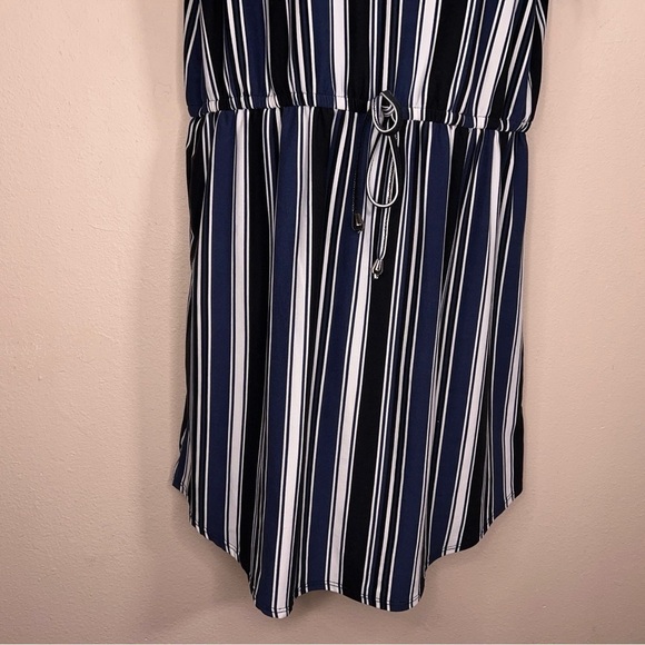 XL JUNIORS BLUE WHITE BLACK STRIPED DRESS SHORT SLEEVE STRETCH CASUAL - Picture 7 of 14